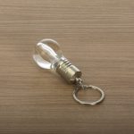 Pen-drive-Lampada-TRANSPARENTE-7343d1-1522074404 (1)