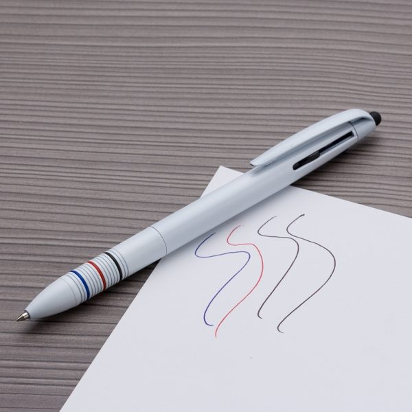 Caneta 3 em 1 Touch Personalizada1 Adquira a Caneta 3 em 1 Touch Personalizada da Omega Promocional e destaque-se em brindes corporativos."