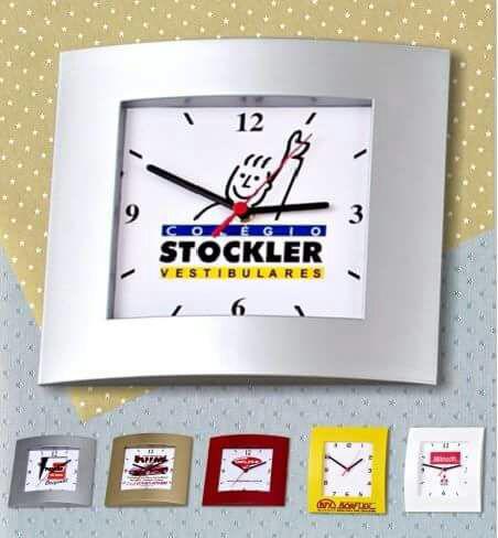 Relógio de Parede com Logo