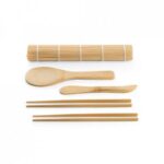 Kit para sushi em bambu com hashi personalizado sp