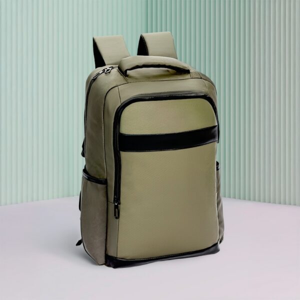 Mochila Couro Sintético USB Personalizada | Brindes Corporativos de Luxo